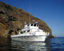 scuba boat Peace
